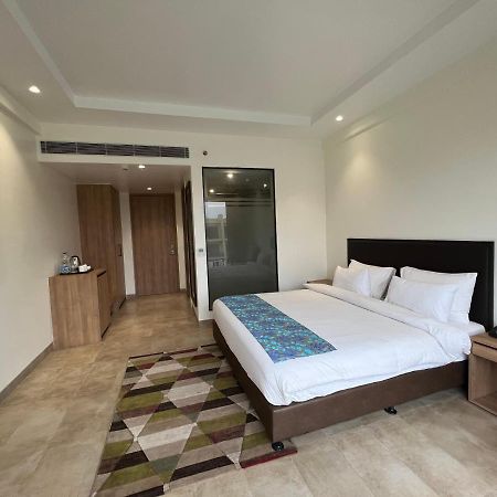 Parklane Resort Dhanbād Esterno foto