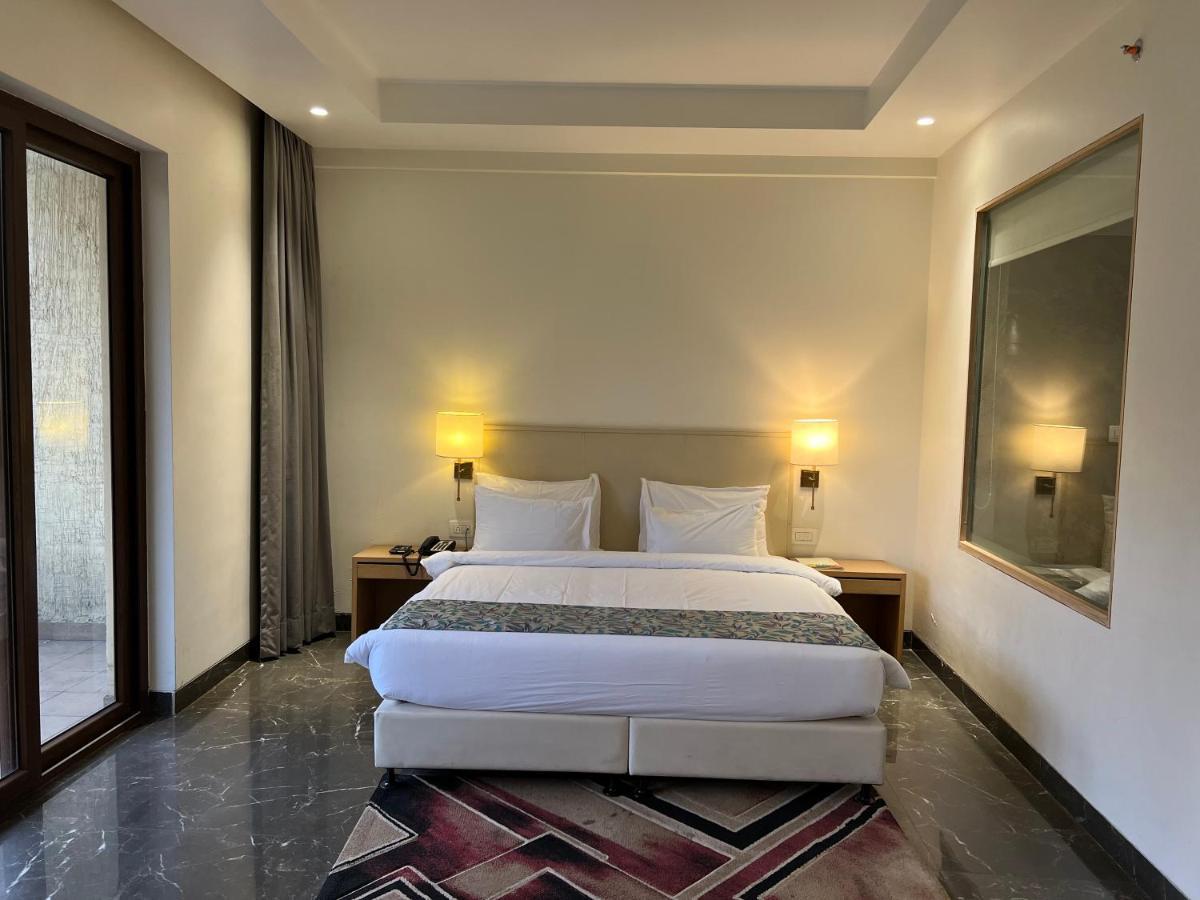Parklane Resort Dhanbād Esterno foto