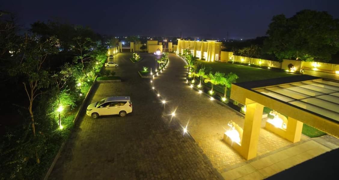 Parklane Resort Dhanbād Esterno foto